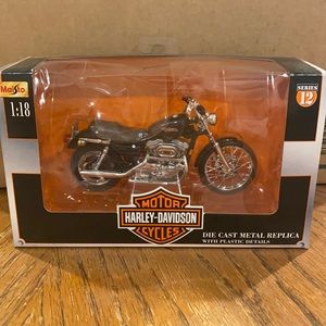 Maisto Harley-Davidson 2001 xl1200c sportster diecast 1:18